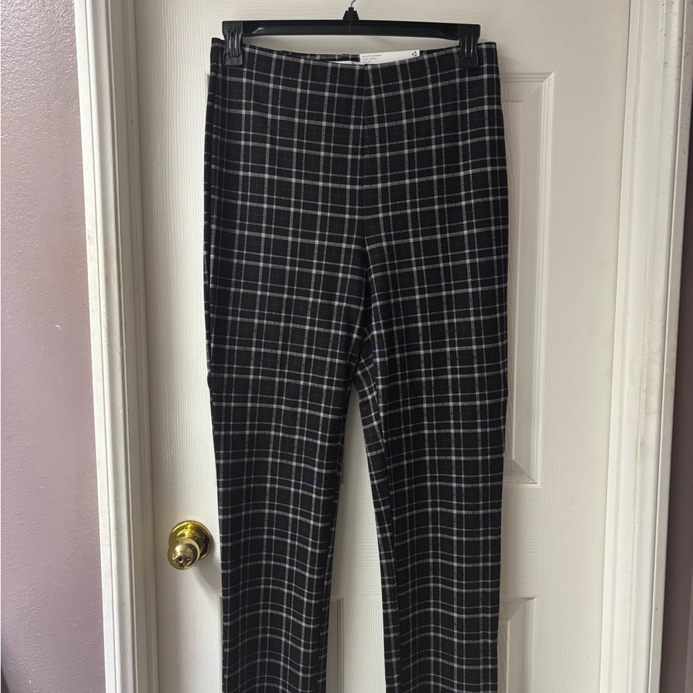 Liz Claiborne Women’s Dark Plaid Dress Pants
